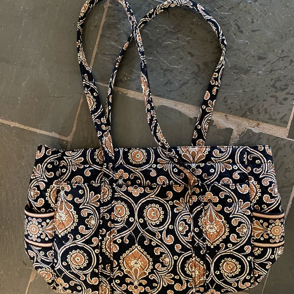 Vera Bradley diaper bag, like new! - Picture 3 of 3